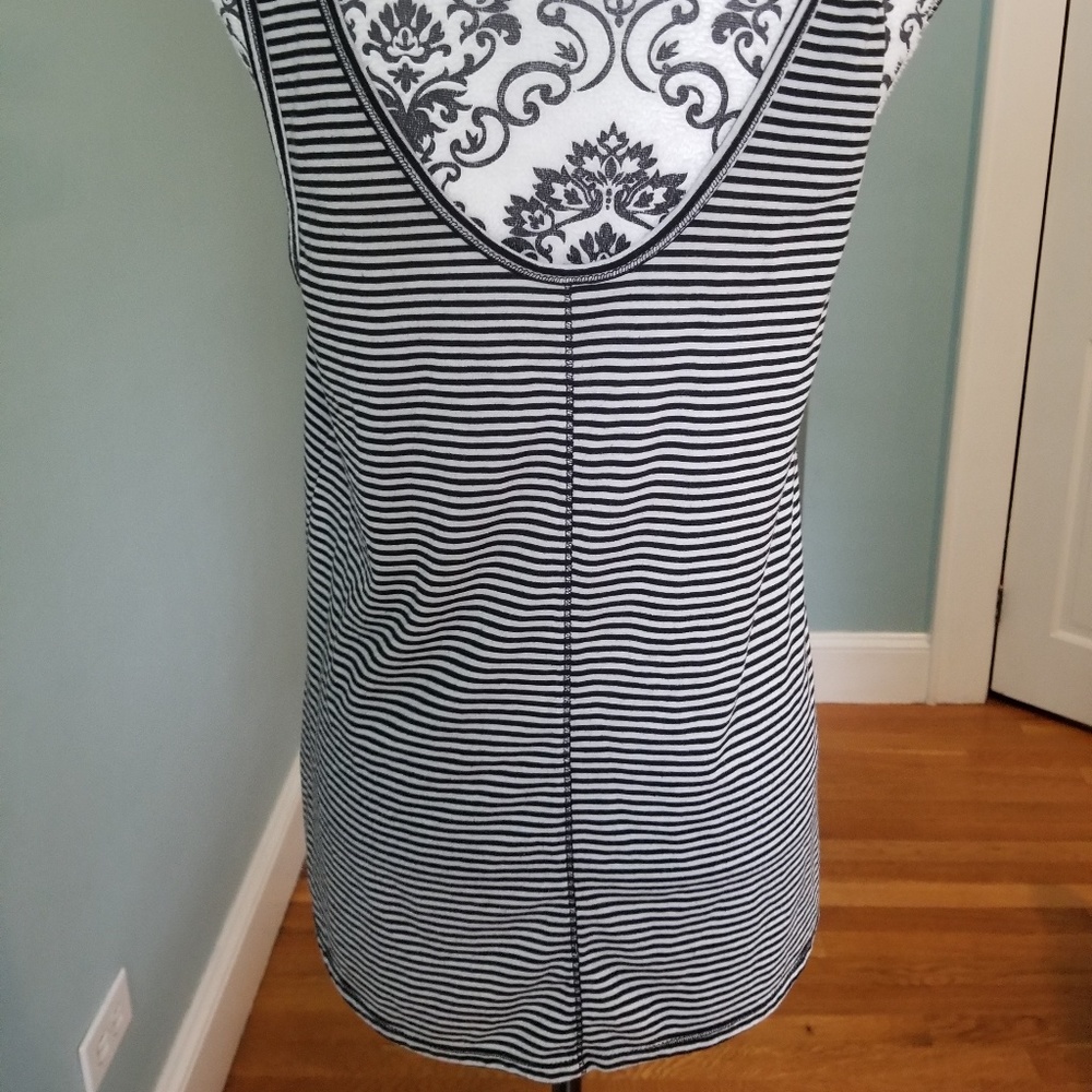Stripe Tank - Picture 2 of 3